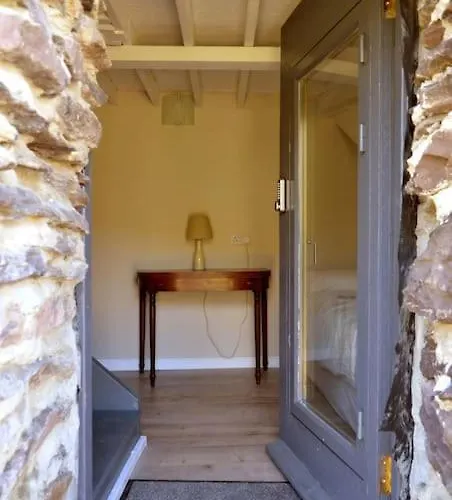 Secluded Nestled In The Beara Peninsula Killarney