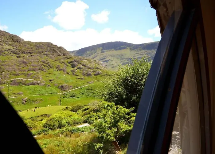 Secluded Nestled In The Beara Peninsula Killarney
